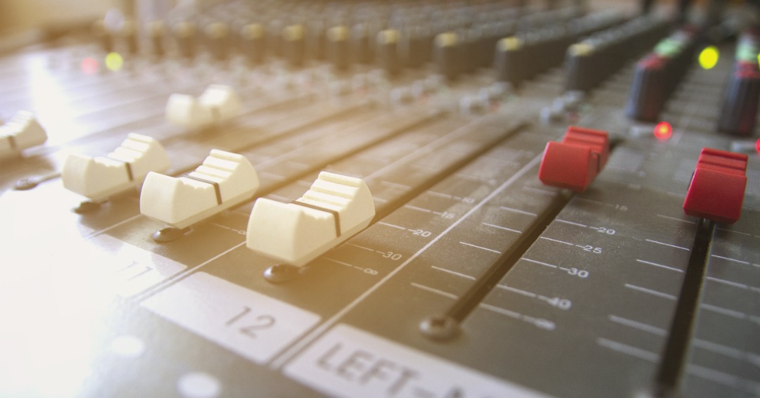 Speaker Specs 101 Impedance, Sensitivity, Resonant Frequency